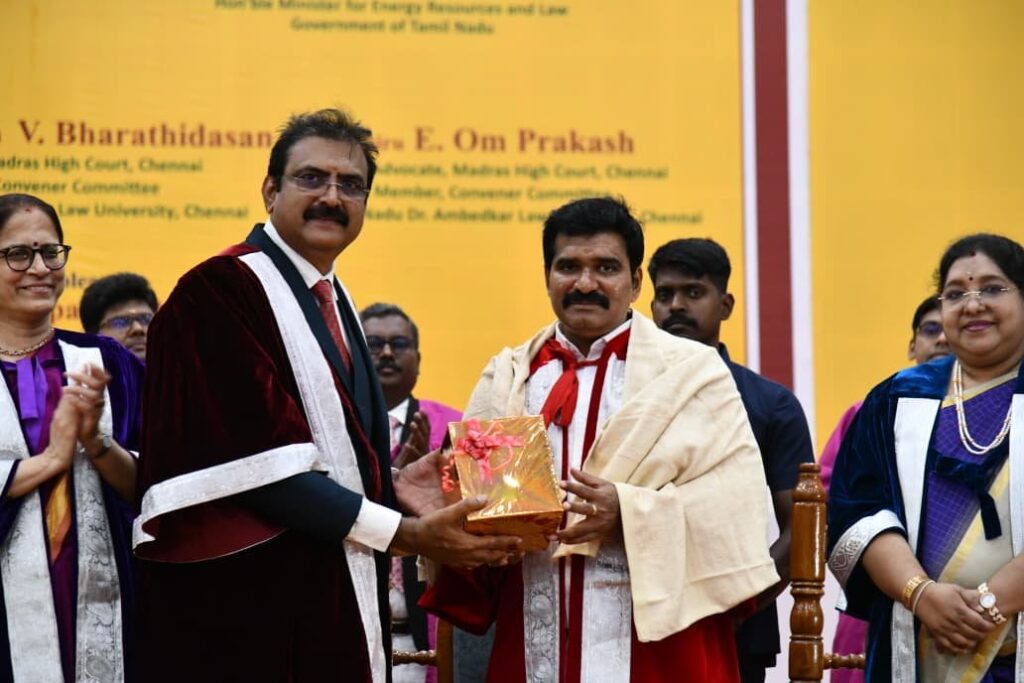 CTR Nirmal Kumar presents degrees to graduating students at the third convocation of Coimbatore Government Law College