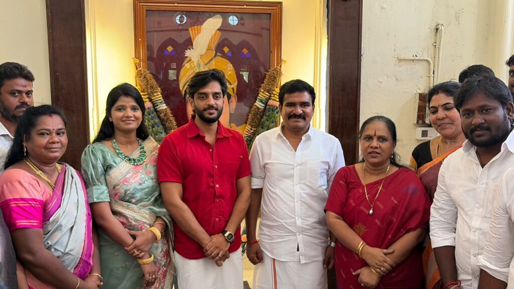 சேதுபதி ராஜா அரண்மனையில் நாகேந்திர சேதுபதி குடும்பத்தினரை சந்தித்த CTR நிர்மல் குமார்